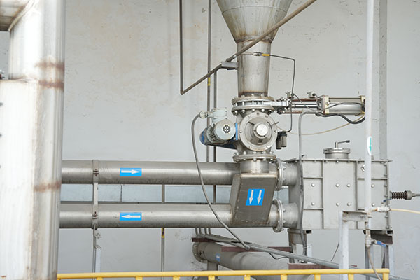 Umair stórála amhábhar